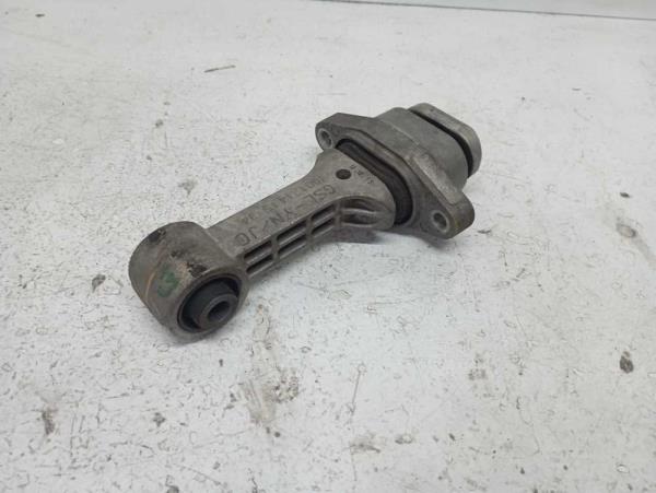 SUPPORT MOTEUR EN BASE KIA VENGA/ HYUNDAI iX20 - Vue 2